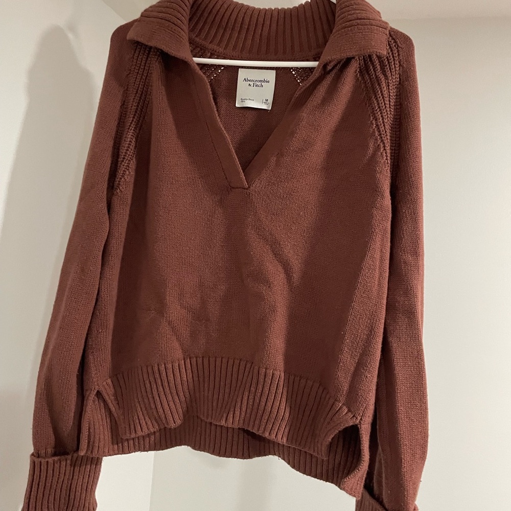 Abercrombie & Fitch Brown V-Neck Sweater